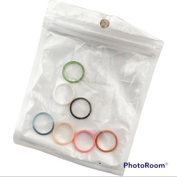 Zollen Jewelry - 🎉BOGO FREE! Silicone Rings Pack (7)